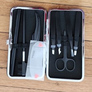 NEW 8 in 1 Professional Eyebrow Kit Mens or women's portable travel case